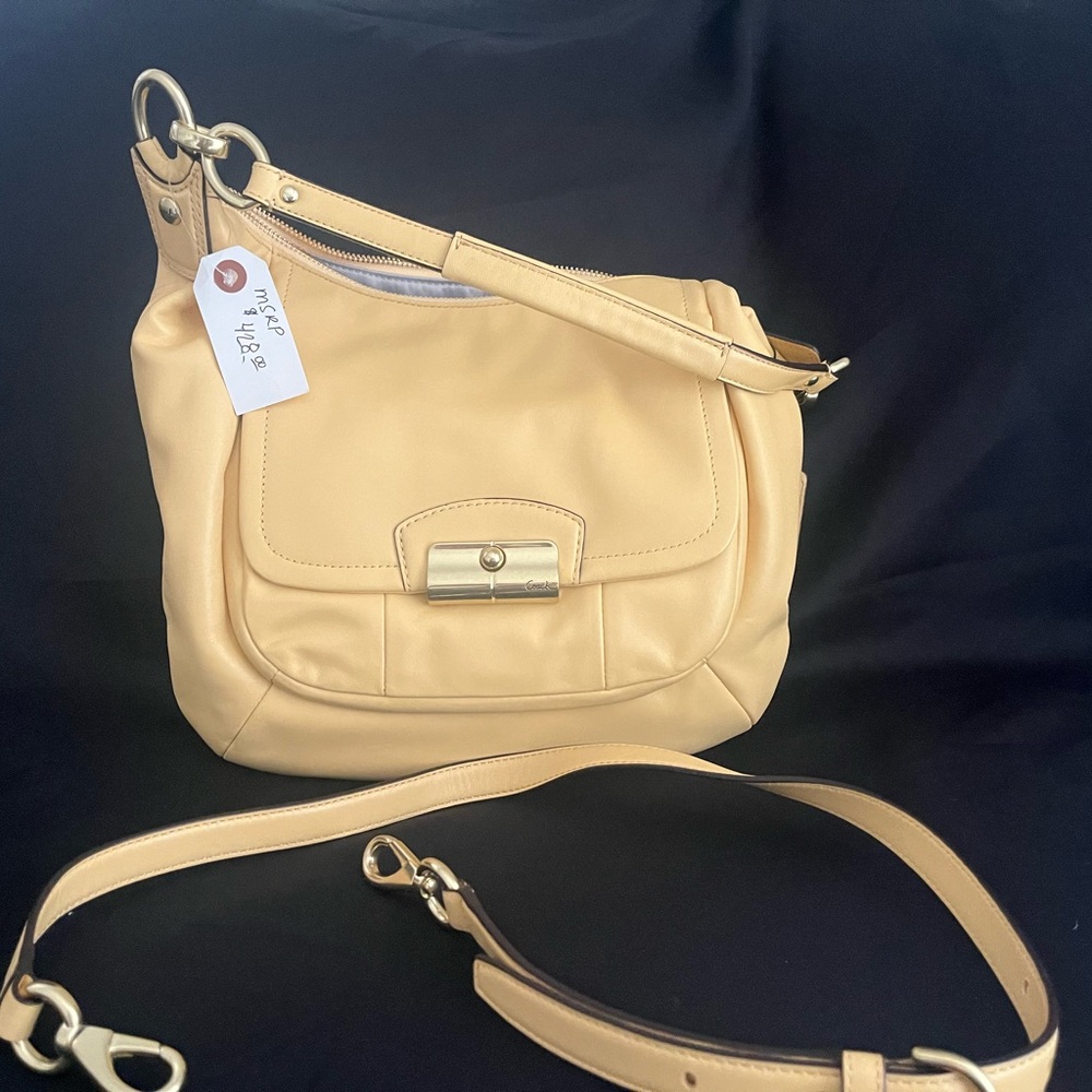 Light yellow leather Coach purse